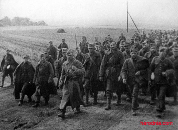 Польскія ваеннапалонныя пад аховай чырвонаармейцаў, 1939